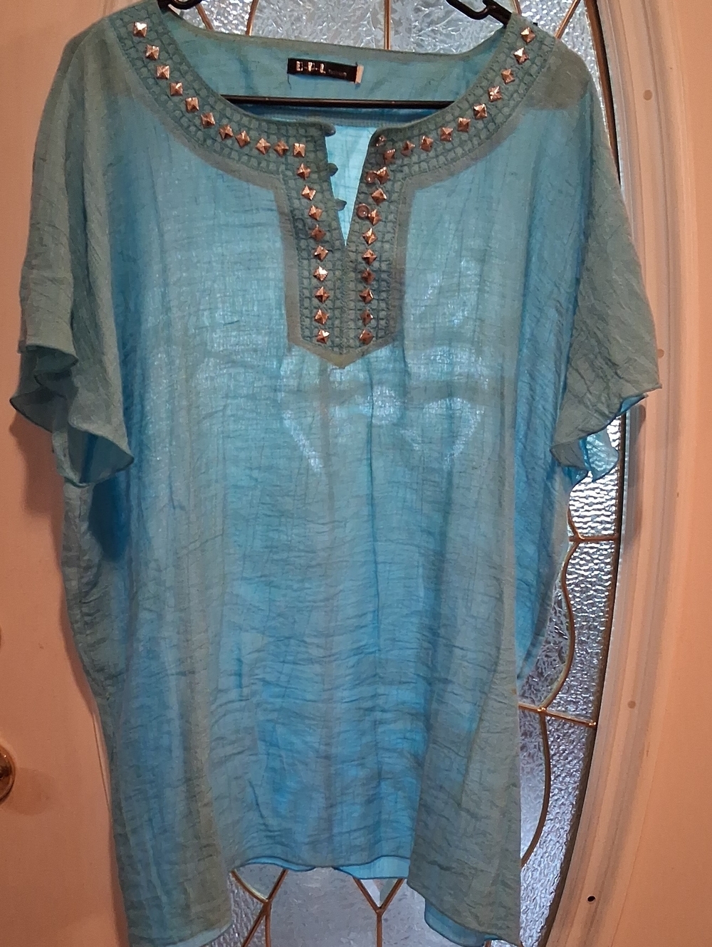 Light Turquoise Embellished Short-Sleeve Tunic Blouse